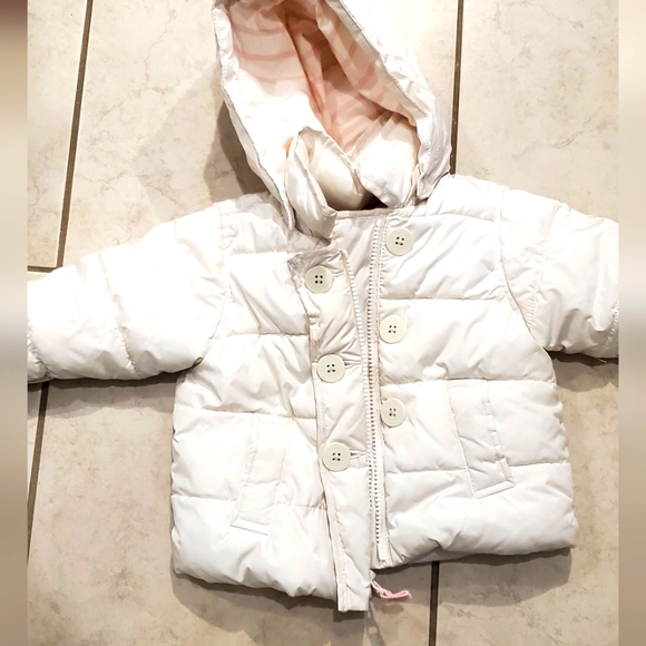 Baby Gap girls winter jacket - Picture 1 of 3